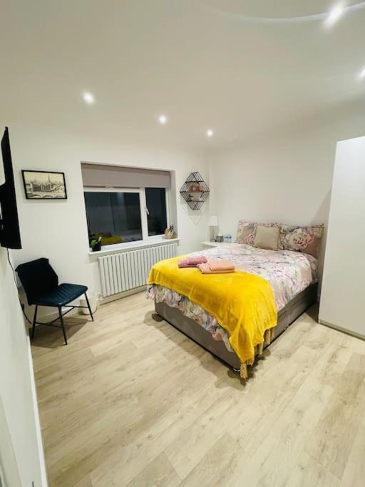 Rooms In A Beautiful House With Free On St Parking ブライトン エクステリア 写真