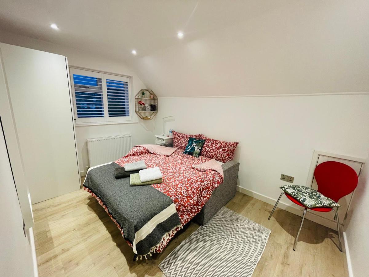 Rooms In A Beautiful House With Free On St Parking ブライトン エクステリア 写真